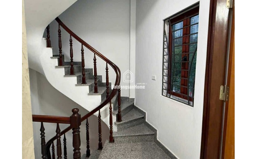 TT Hai Bà Trưng, Cách Mặt Phố 5m, Nhà Mới Nở Hậu Ở Ngay Nhỉnh 8 Tỷ